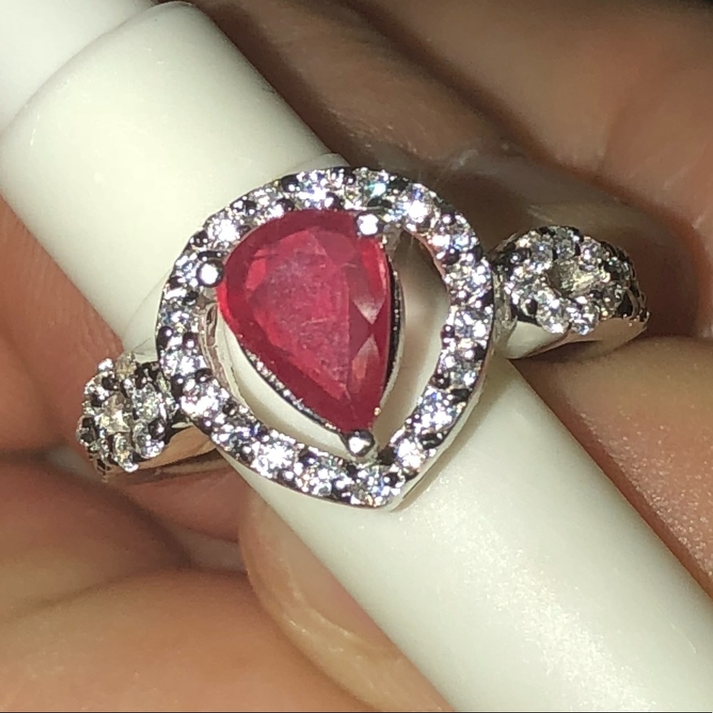 Beautiful teardrop Ruby and Sterling Silver ring